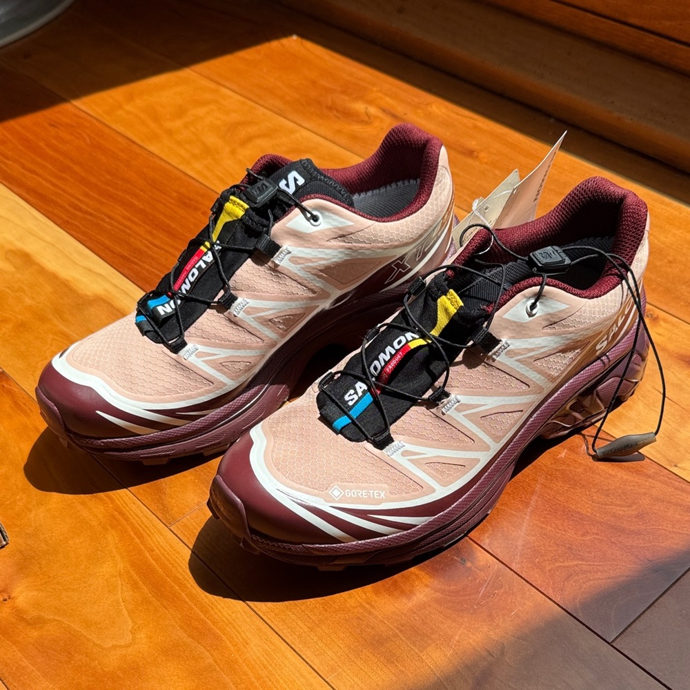 Salomon Women’s XT6 GTX Pink and Burgundy Trail Running Shoes - GORE-TEX - Picture 2 of 6